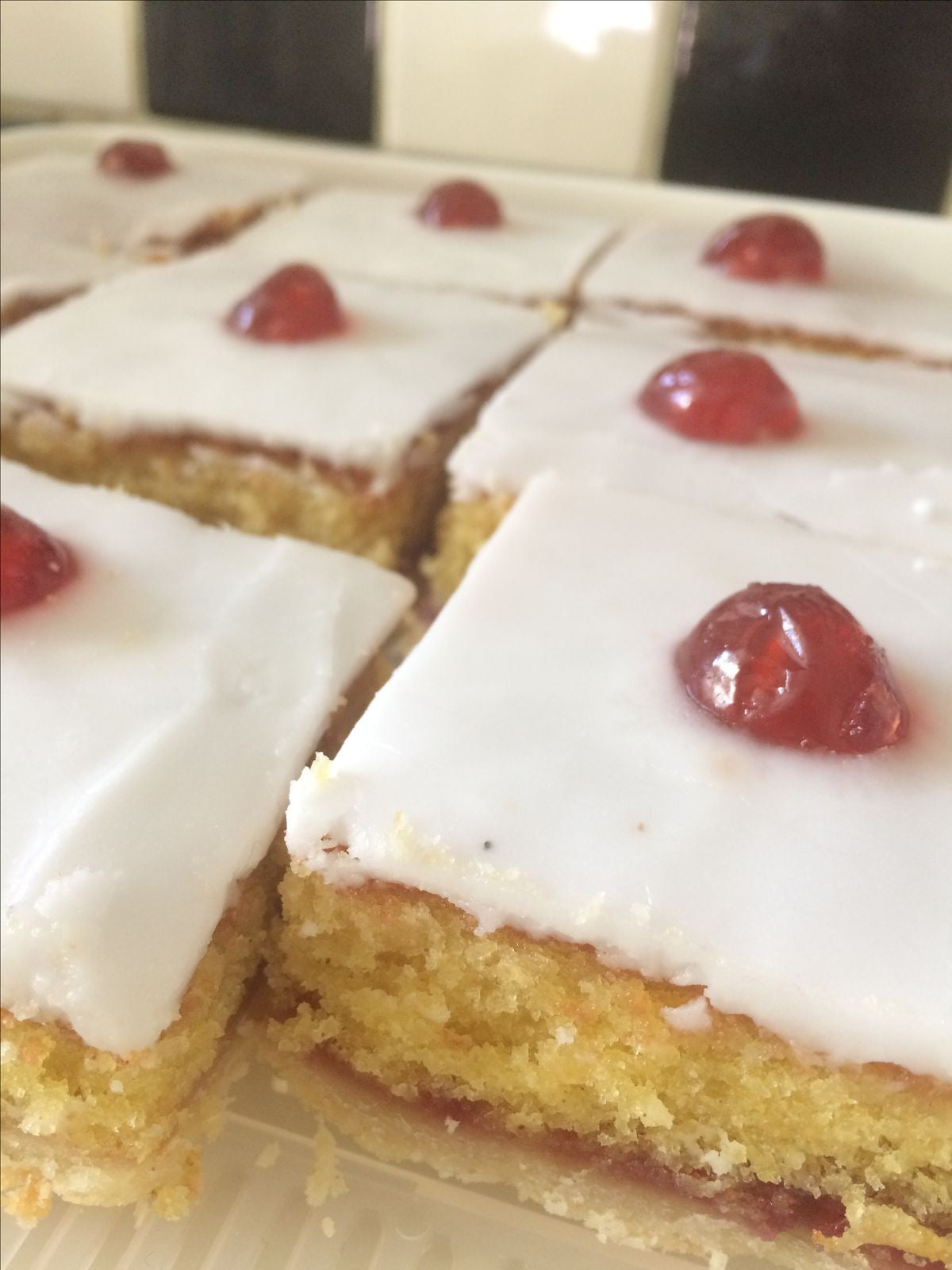 Bakewell slice